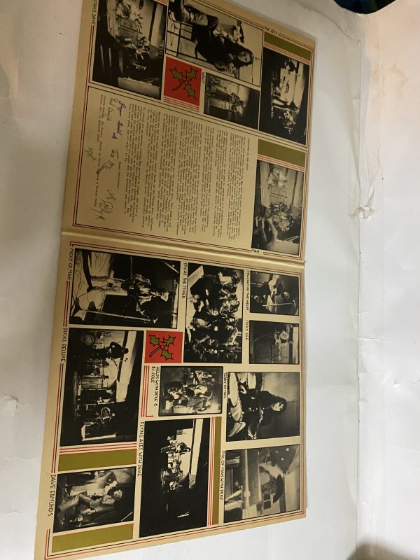 Christmas at the Patti :- various artists - Image 3